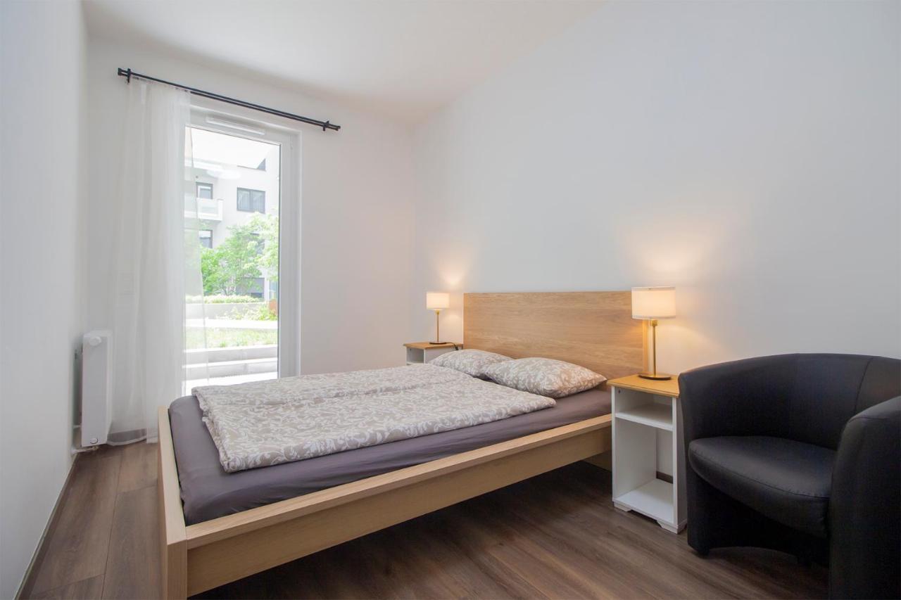 Corvin Modern Two Bedroom Apartment Free Parking Budapest Luaran gambar